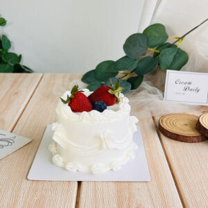Fresh Strawberry Cake 鲜草莓蛋糕