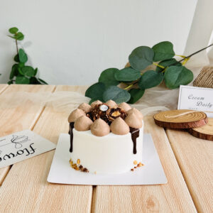 Chocolate Hazelnut Rocher Cake 榛子费列罗巧克力蛋糕